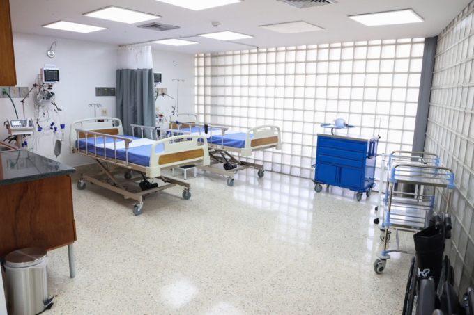 New beds in the emergency section of the University Clinical Hospital, Caracas. Photo: Twitter/@HUC_VE.