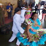 EN FOTOS: Vidal Colmenares y el Grupo Tradiciones de Venezuela llevaron una tarde de joropo a la Plaza Caracas