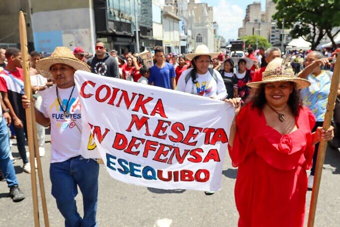 Venezuelan indigenous people express their support for the referendum in defense of the Essequibo region. Photo: Ministry of Culture of Venezuela.