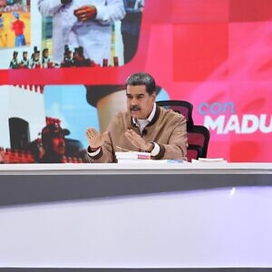 Maduro: Vamos por los corruptos y los traidores