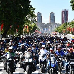 Chavismo colma de alegría las calles a un día antes de la juramentación de Maduro (+Fotos)