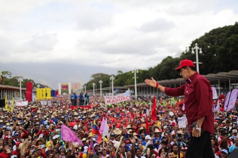 Maduro recibió gran marcha por el 4 de Febrero: Somos la historia viva en combate por la justicia y la soberanía