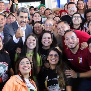 Presidente inaugura Escuela Internacional de Liderazgo de la Juventud