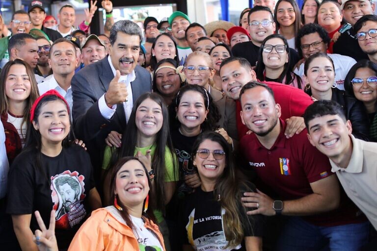 Presidente inaugura Escuela Internacional de Liderazgo de la Juventud