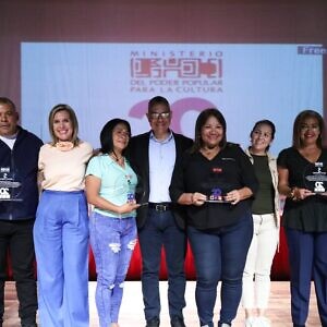 EN FOTOS: Reconocieron a trabajadores de la cultura venezolana con 5 y 10 años de trayectoria