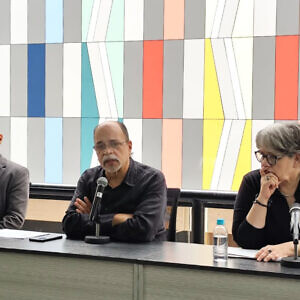 71 obras postuladas participan en el Premio Libertador al Pensamiento Crítico
