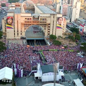 Miles de devotos acompañaron al Nazareno de San Pablo en procesión en Caracas