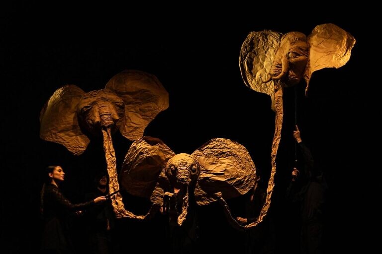 Obra teatral chilena “El carnaval de los animales” deleitó a grandes y niños en el Festival Internacional de Teatro Progresista