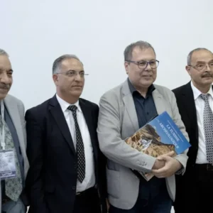 Túnez y Venezuela establecen un acercamiento en materia editorial
