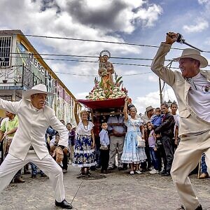 Misión Cultura en Movimiento celebra a San Antonio de Padua con El Tamunangue