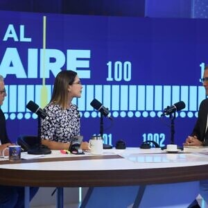 Ministro Villegas: “Para el comunicador el valor fundamental es la veracidad”