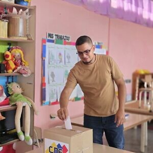 Se realizó la Consulta Popular Nacional en Venezuela para elegir proyectos de las comunidades que serán financiados por el Estado