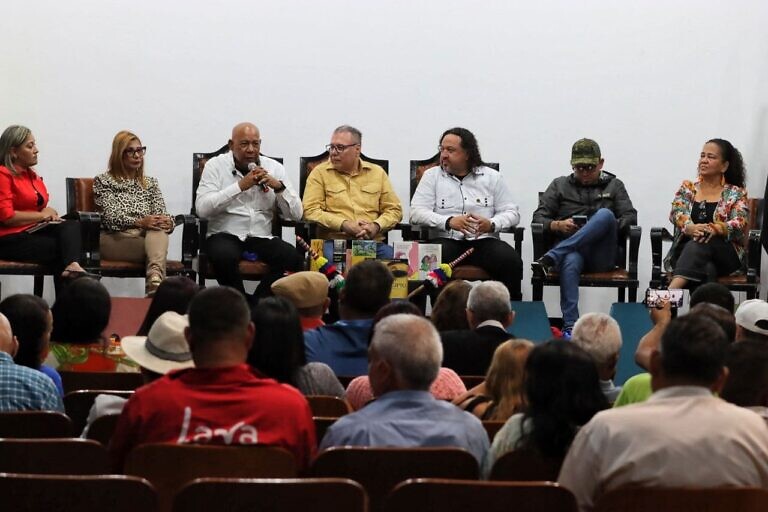 Inauguran Filven Lara en la Biblioteca Pública Central Pío Tamayo de Barquisimeto
