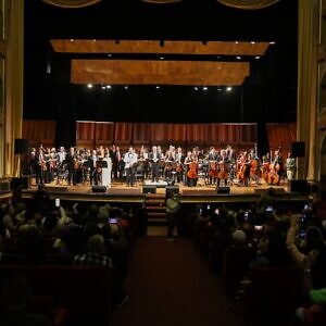 La Orquesta Filarmónica Nacional celebró la Navidad con un gaitazo en el Teatro Municipal