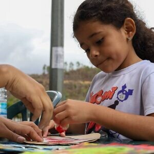 La Gran Misión Viva Venezuela brindó apoyo a familias de Ciudad Tiuna afectadas por ataques del 3 de enero con Nuestra cultura es la paz (+Fotos)