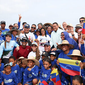 Delcy Rodríguez visitó el Parque Nacional Morrocoy: Anunció aplicación para organizar actividades turísticas del lugar en Semana Santa