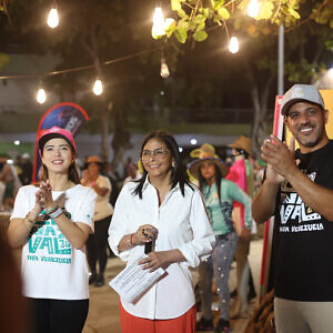 Presidenta encargada inicia celebración de Carnavales 2026
