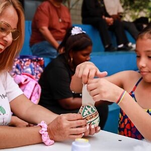 Honradas las manos creadoras en Ciudad Tiuna