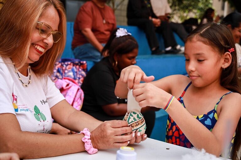 Honradas las manos creadoras en Ciudad Tiuna
