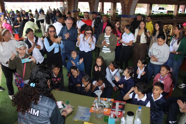 Inaugurada la 21.ª Filven Miranda en el Centro Comercial La Cascada: Abrirá hasta este sábado