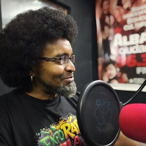 Tyburcio: Soy la voz de los cerros de Caracas: Rap con identidad y conciencia social desde La Vega