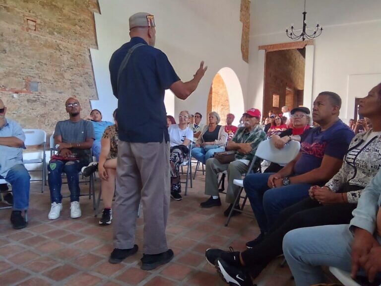 Gran Misión Viva Venezuela conmemoró el 27 de Febrero de 1989 con el foro “Venezuela en 4 tiempos”