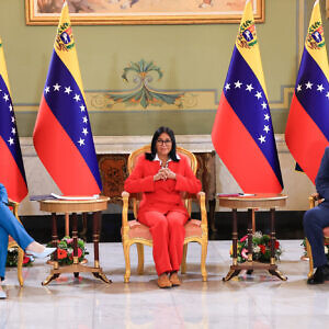 Delcy Rodríguez lideró la firma de un Memorándum de Entendimiento con la empresa británica BP