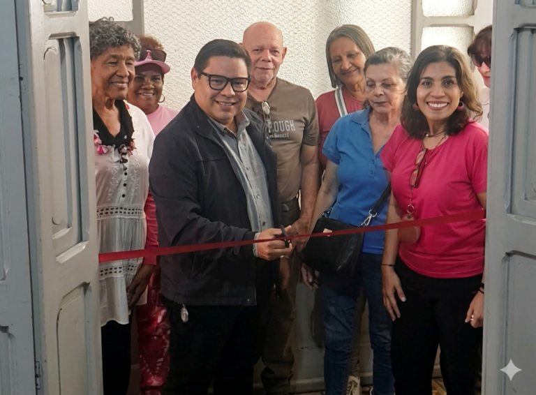 Biblioteca Nacional presentó exposición en homenaje a Marlene Venegas, La Caperucita de Chacao