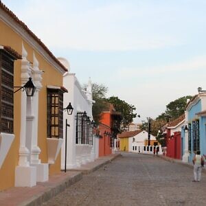 Santa Ana de Coro y La Vela: Firman memorándum para la restauración integral del patrimonio declarado por la Unesco