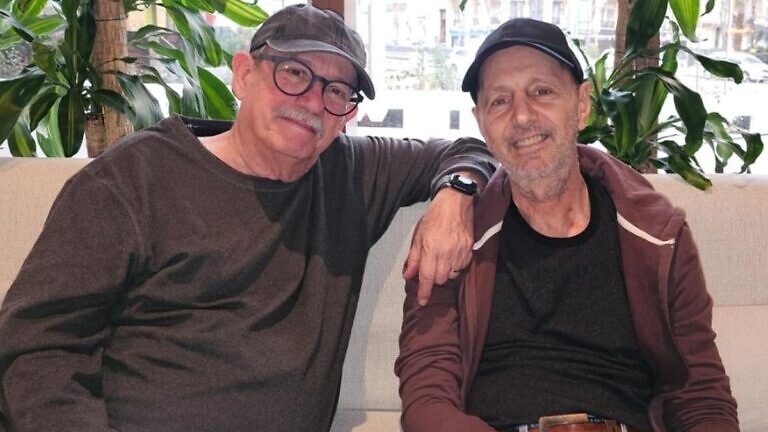 Silvio Rodríguez y Alejo Stivel estrenan canción y videoclip “Déjame en paz” (+ Video)