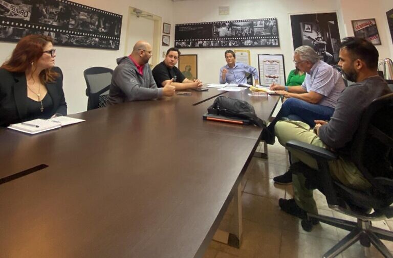 CNAC evaluó estrategias para impulsar cine nacional en mesa técnica de distribución y exhibición