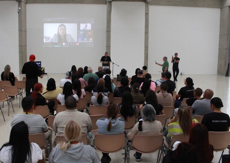 Promueven debate sobre el rol de bibliotecas y museos en la cultura de paz
