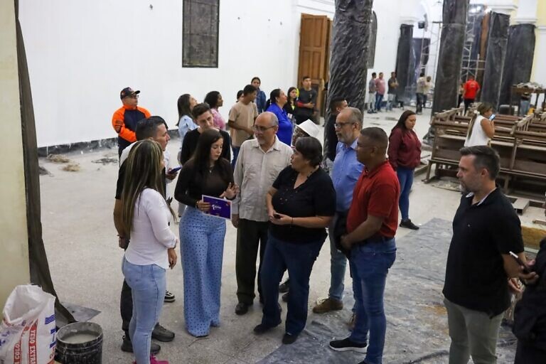 Inspeccionan rehabilitación de Iglesia de San Luis Rey en Villa de Cura