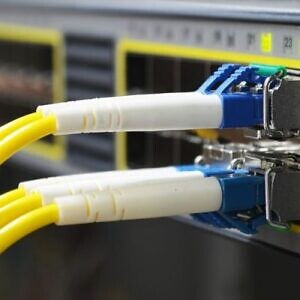 Venezuela desplegó cable submarino Caribe-1 hacia Trinidad y Tobago, la nueva arteria digital del oriente del país