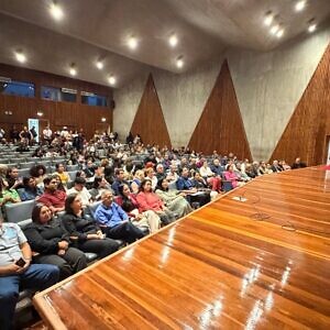 Reinaugurado el Auditorio de la Facultad de Humanidades y Educación de la UCV