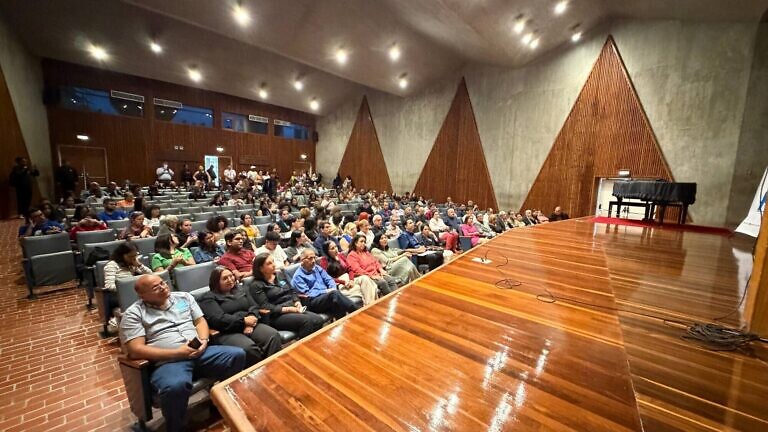 Reinaugurado el Auditorio de la Facultad de Humanidades y Educación de la UCV