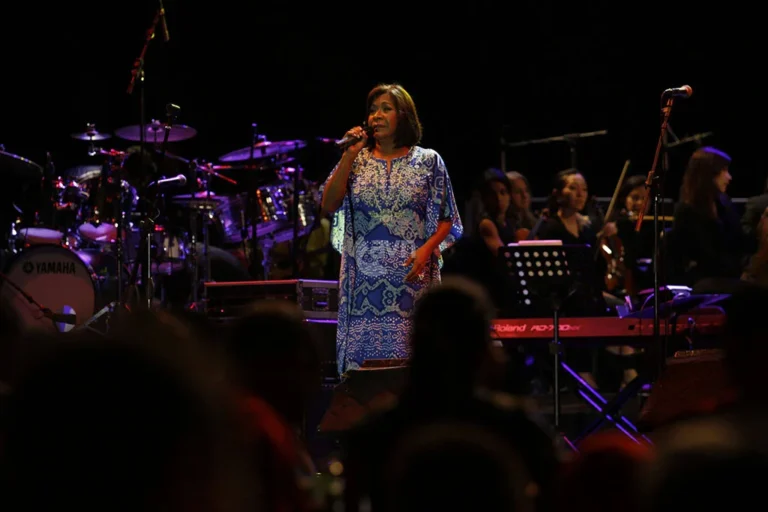 Elena Gil: La guardiana de los cantos ancestrales pemón que le canta a la Pachamama y al bolero