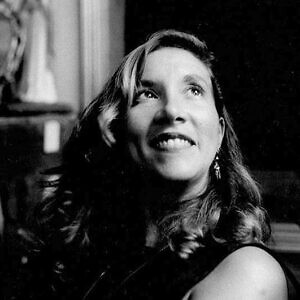 Convocan a participar en los Premios Stefania Mosca 2026