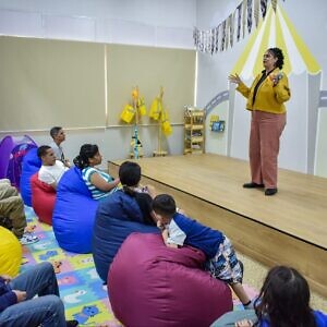La Ruta de la Esperanza transforma el Campamento de la U.E.N. El Libertador con la magia del arte