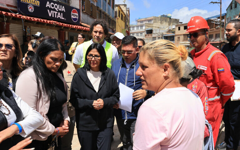 Avanza el despliegue de atención integral para las familias afectadas por los recientes sismos