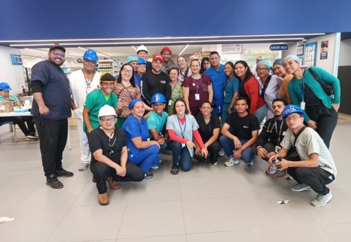 Impulsan programas de recuperación médica y prótesis para los sobrevivientes del terremoto