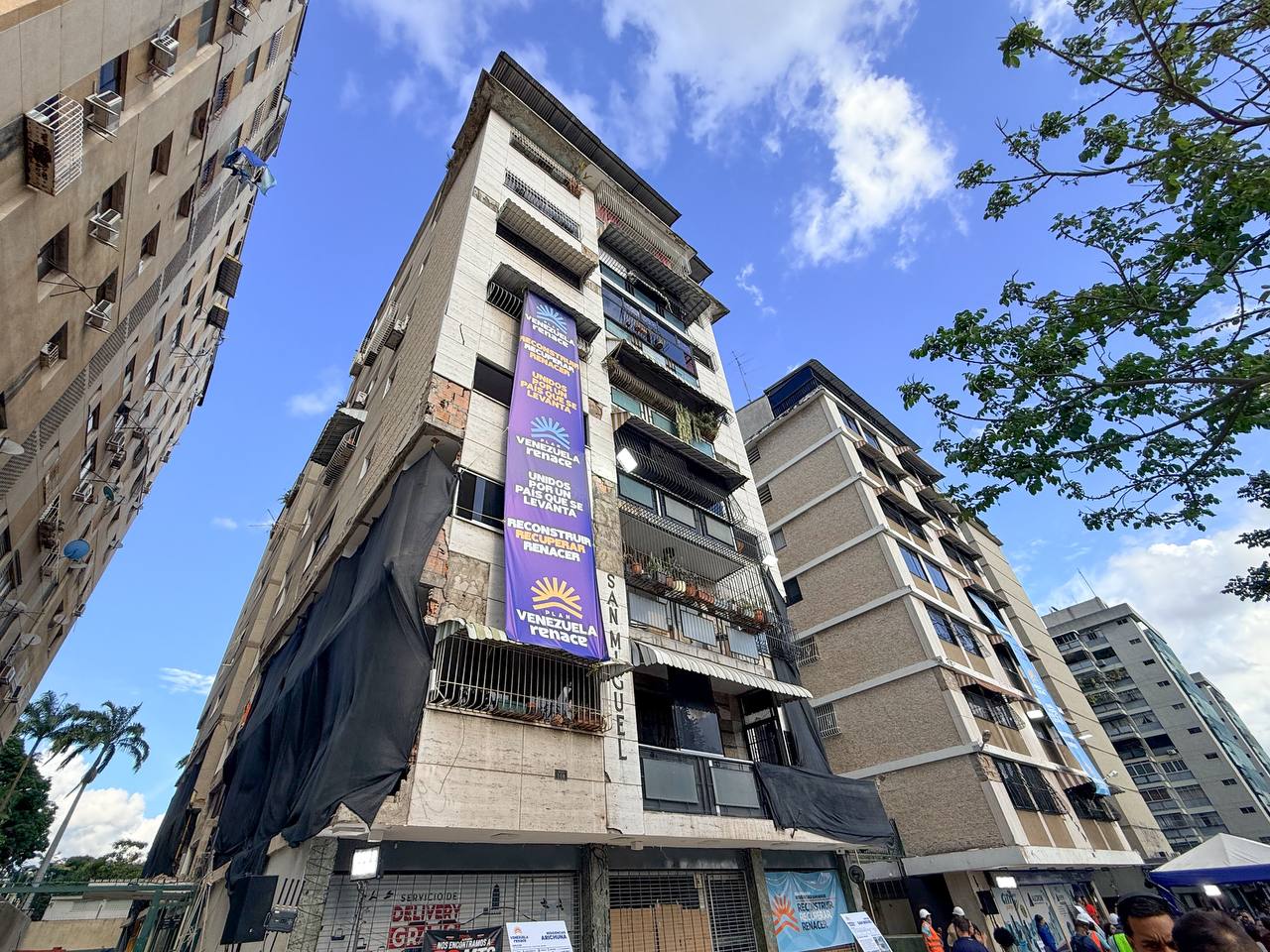 Delcy Rodríguez aprueba financiamiento para 104 condominios en Chacao