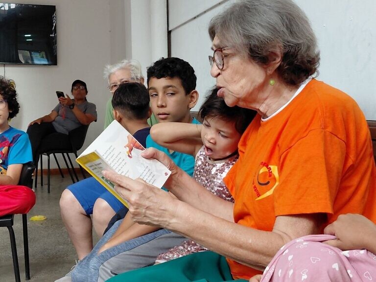 La tradición oral se abre espacio en el campamento César Rengifo con la Ruta de la Esperanza