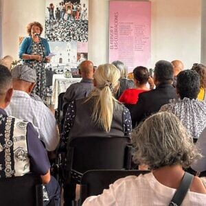 María Ysabel Camacaro presenta su poemario 'Presencialismo' en el Maratón Literario Yaracuy 2026