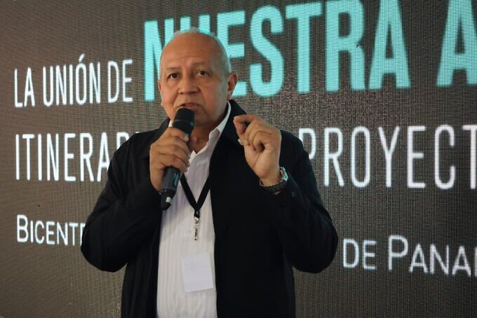 Cenen Aguilar