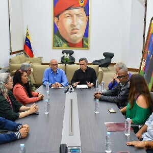Unearte y Gran Misión Viva Venezuela suscriben convenio para promover la formación cultural