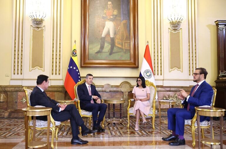 Presidente de Paraguay visitó Venezuela y suscribió comunicado conjunto con el gobierno