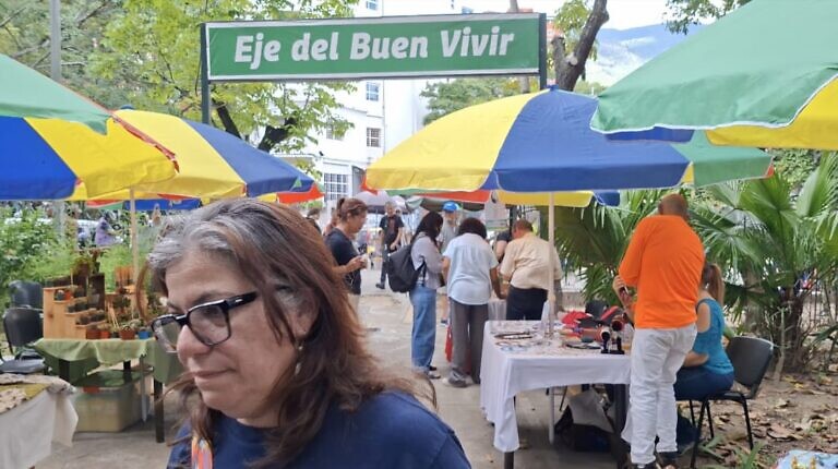 El Eje del Buen Vivir realiza nueva edición del Mercadillo Artesanal este fin de semana 🗓