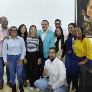 Carlos Sierra recibe reconocimiento especial por el Día Internacional del Periodista
