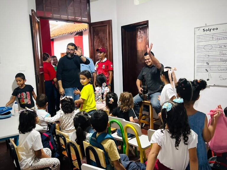 Ministro Alejandro López recorrió espacios culturales emblemáticos en Barinas